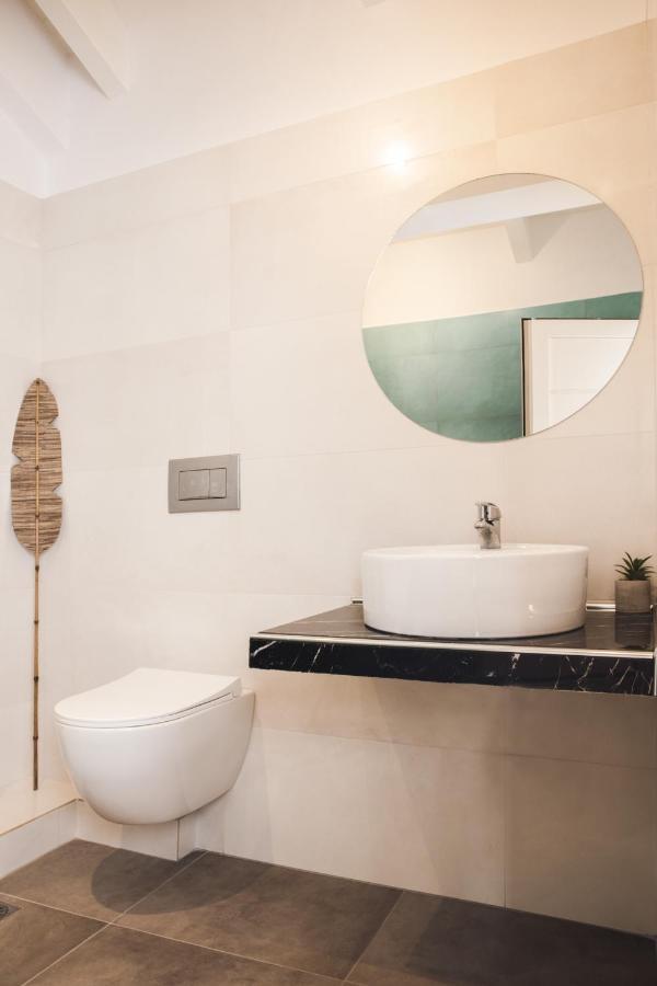 אליקאנאס Gold Olive Suites מראה חיצוני תמונה