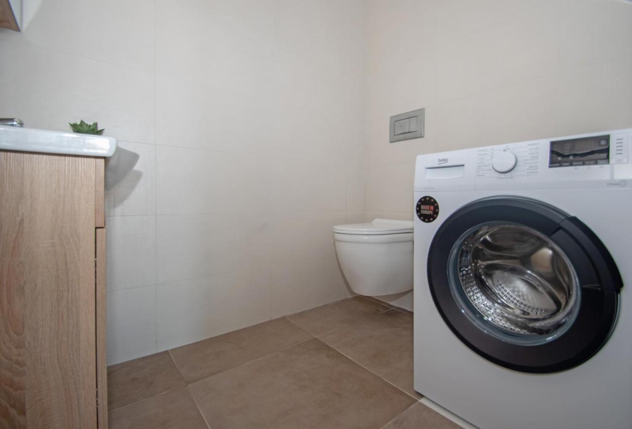 אליקאנאס Gold Olive Suites מראה חיצוני תמונה