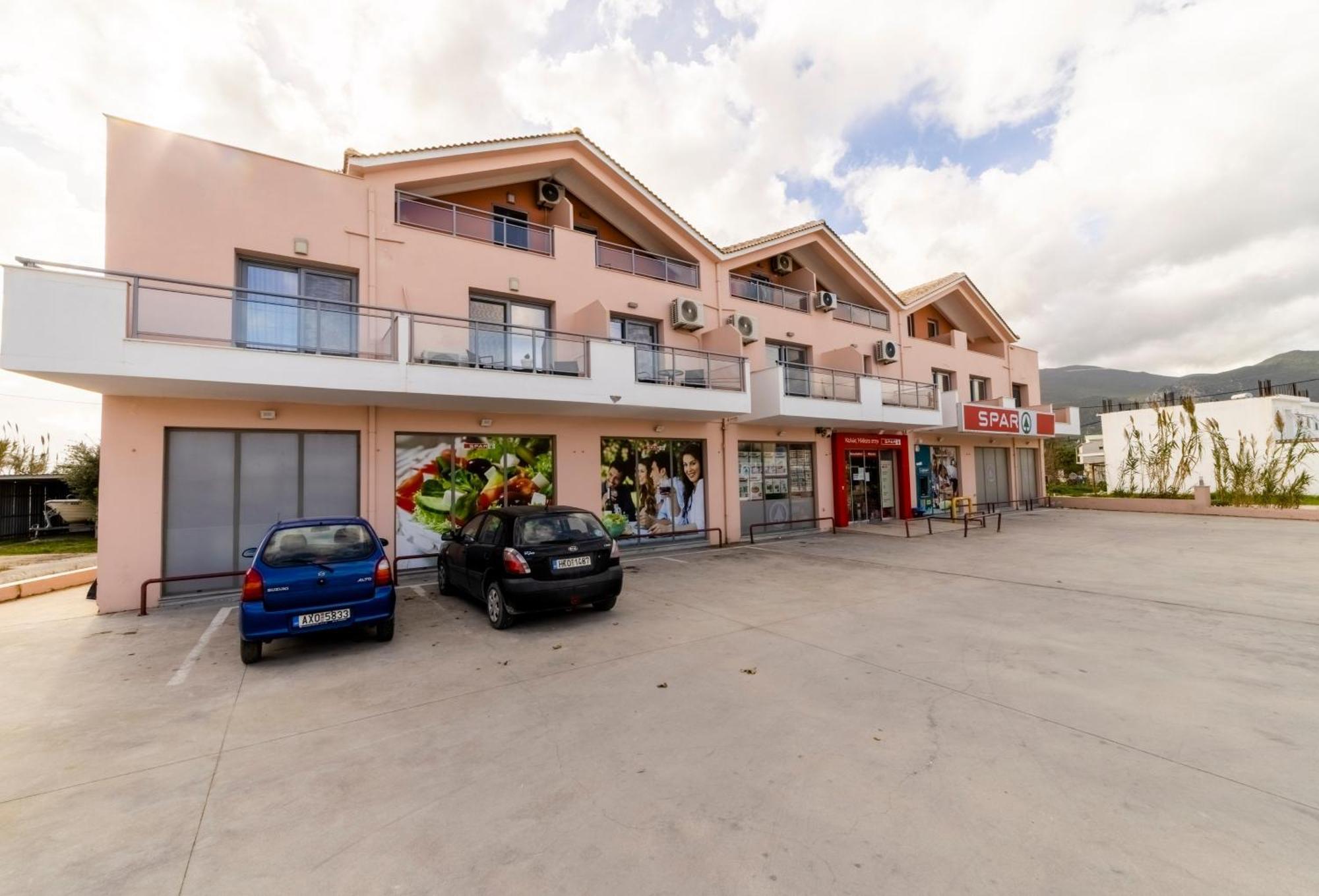 אליקאנאס Gold Olive Suites מראה חיצוני תמונה